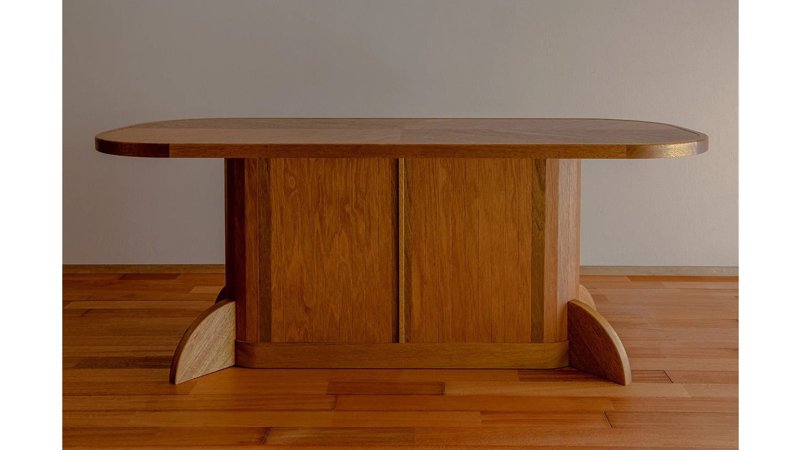Rounded Dining Table