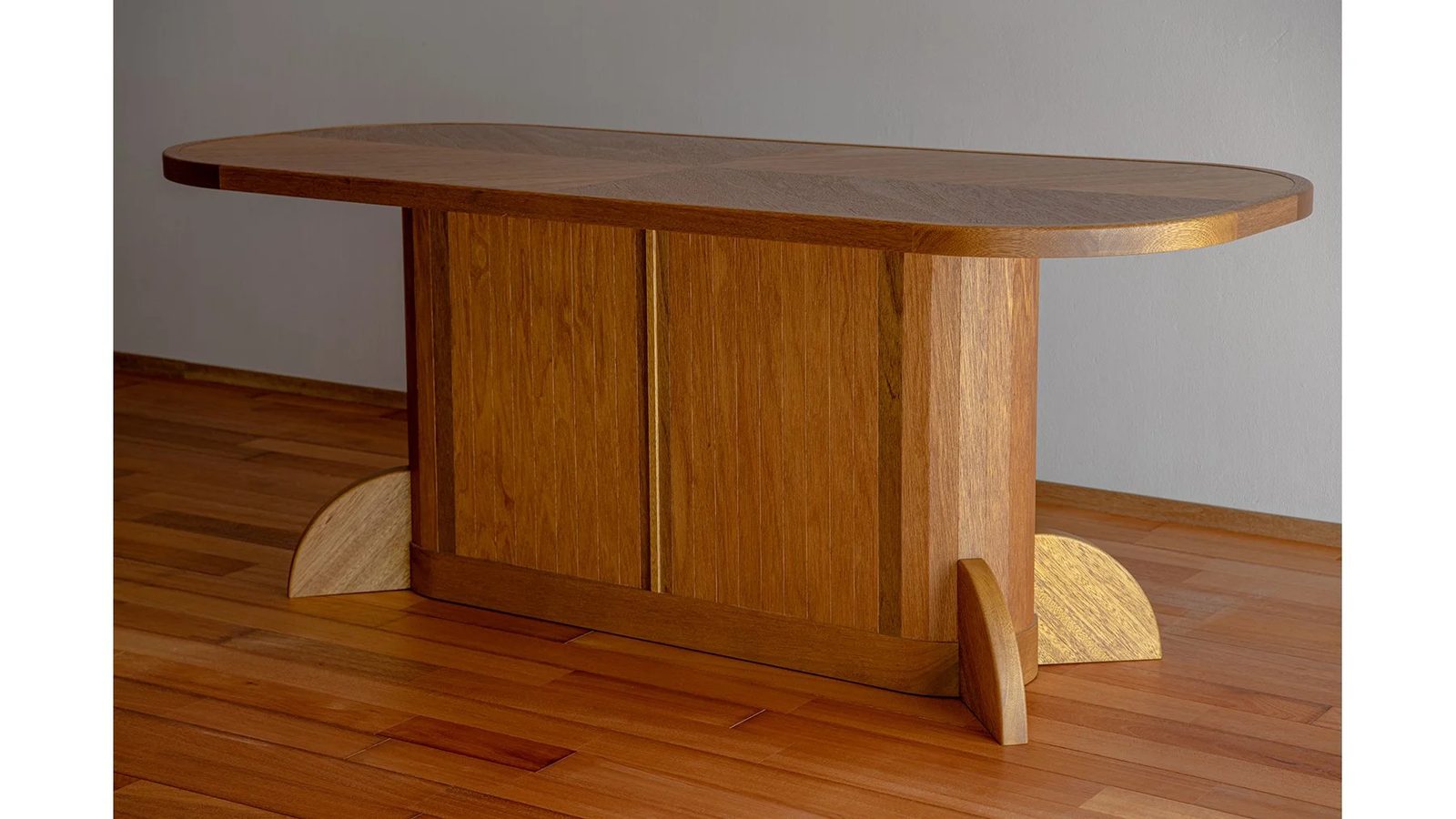 Rounded Dining Table
