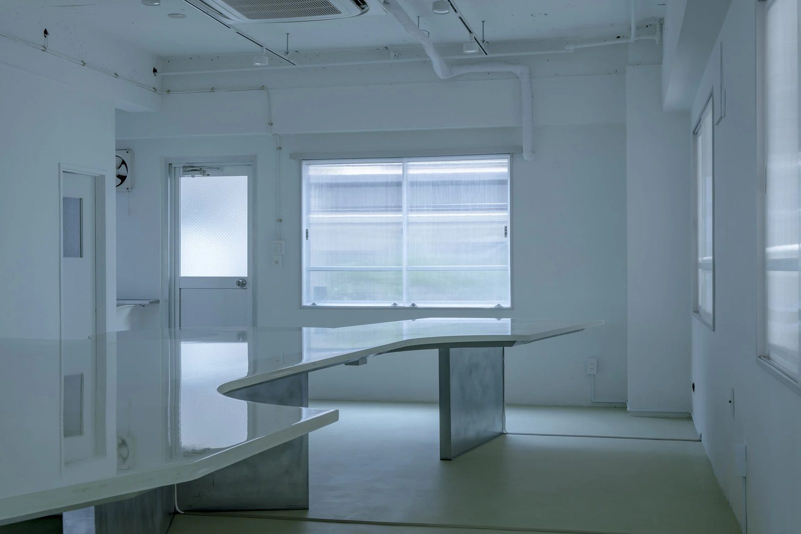 Table Room