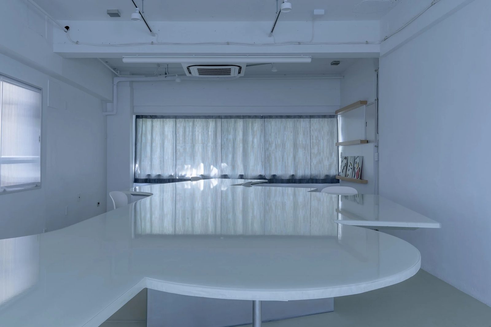 Table Room